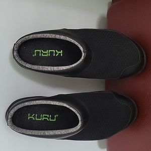 Womens Kuru Draft Slippers size 9